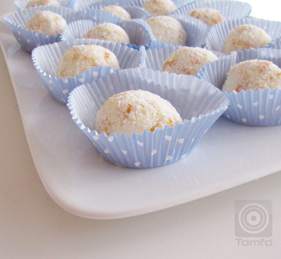 TOMFO-APRICOT-BALLS2