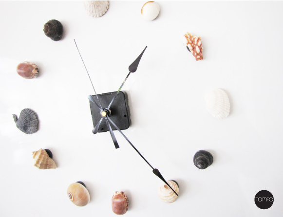 TOMFO-REPURPOSEARTmagneticseashellclock7NEW