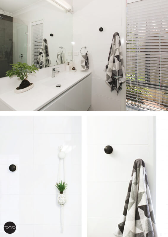 Tomfo-Wall-hooks-wooden-knobs-bathroom